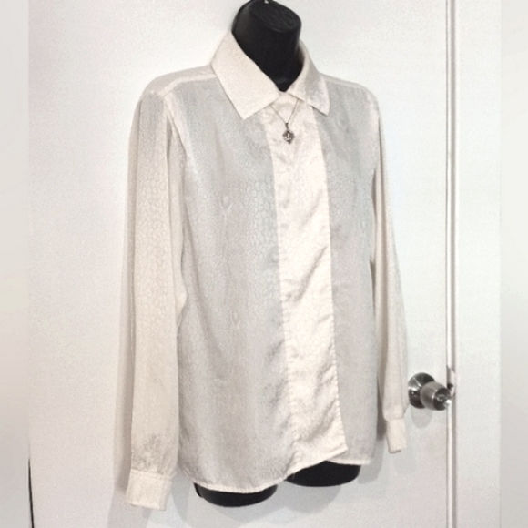 Givenchy blouse - Picture 3 of 14